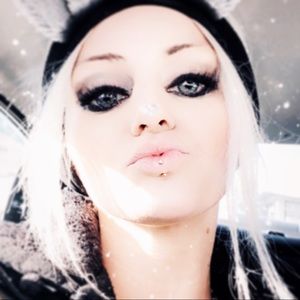 Meet your Posher, Rozie